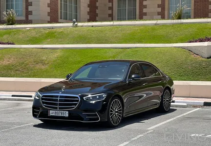 Mercedes S  2022